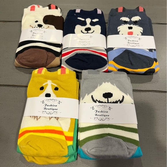 5 pairs of Crew socks dog patterns - Picture 3 of 4